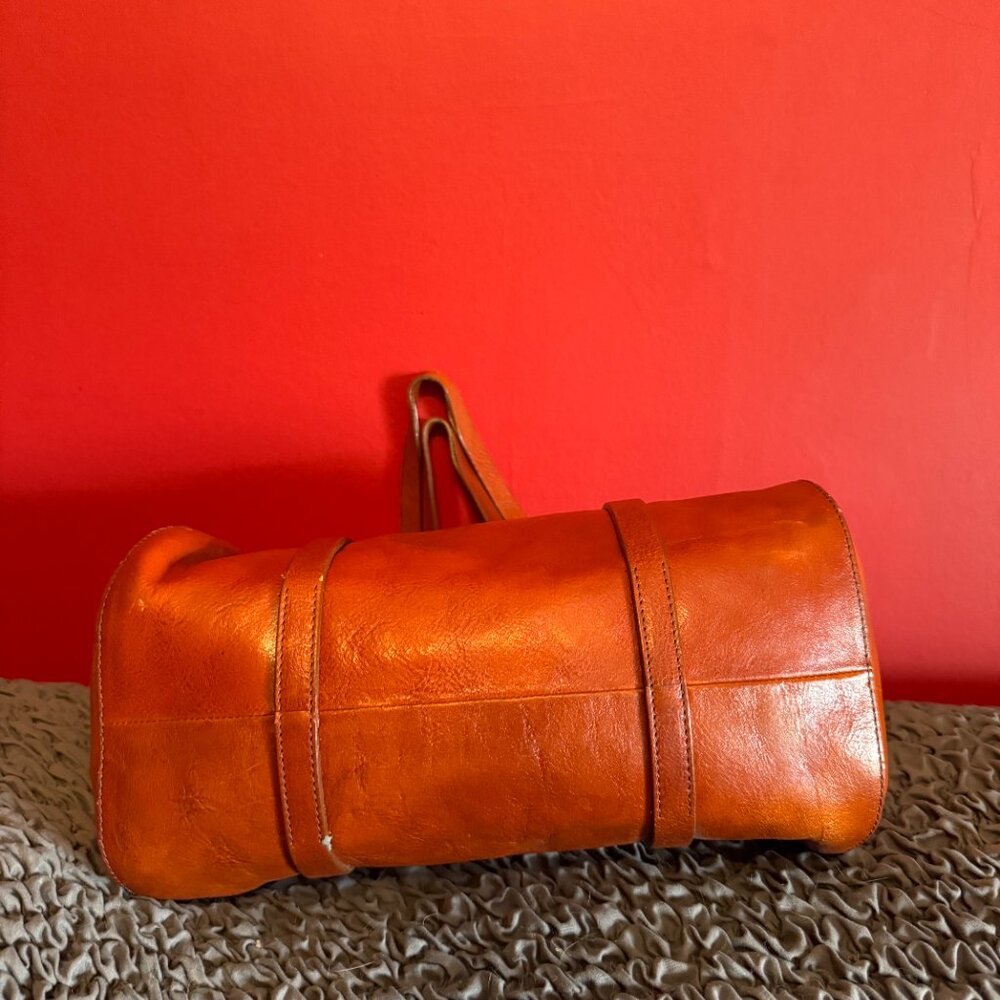 Gorgeous Burnt Orange Francesco Biasia Medium/Small Shoulder Bag - Soft Leather - Picture 5 of 9